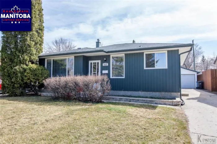 433 Greenacre Blvd, Winnipeg