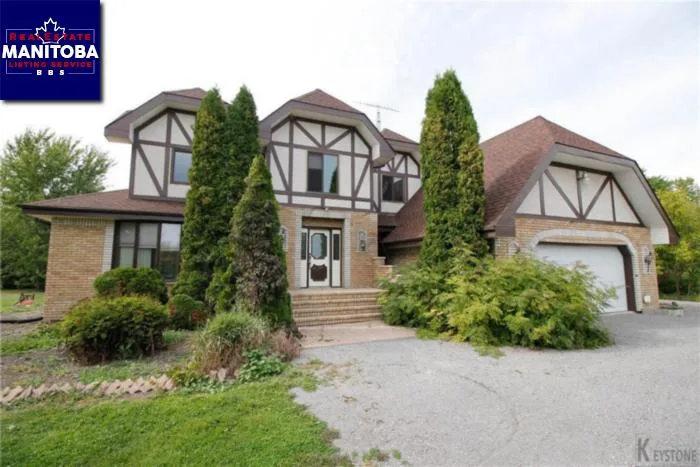 3 Bed House for Sale at 108048 9 Hwy, Gimli, MB - MLS® #1810284