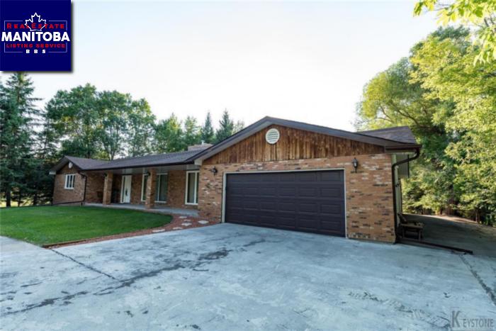 Property 111 Old River Rd img1