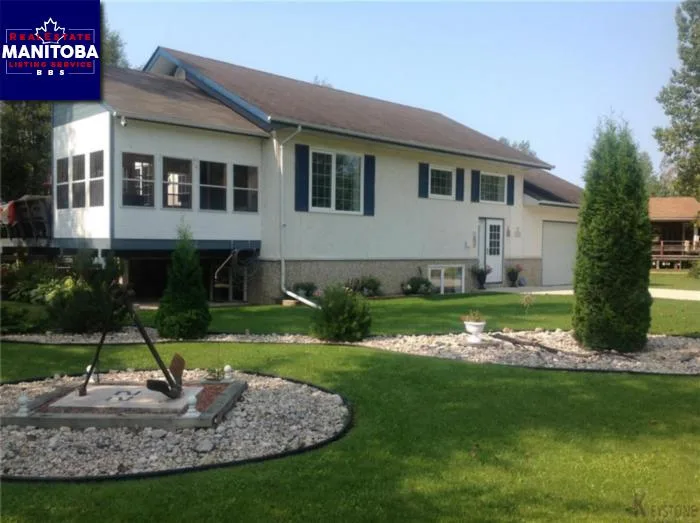 3 Bed House for Sale at 1 Chudd Cr, Gimli, MB - MLS® #1810315