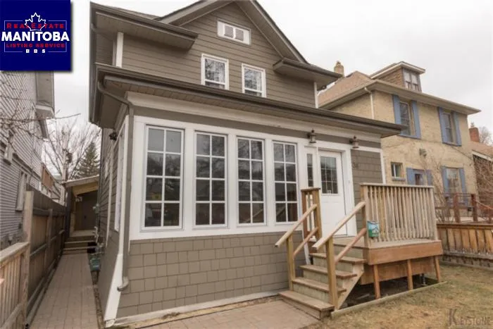 36 Hart Ave