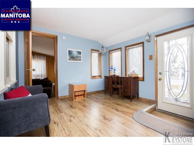 Property 799 St Marys Rd img1