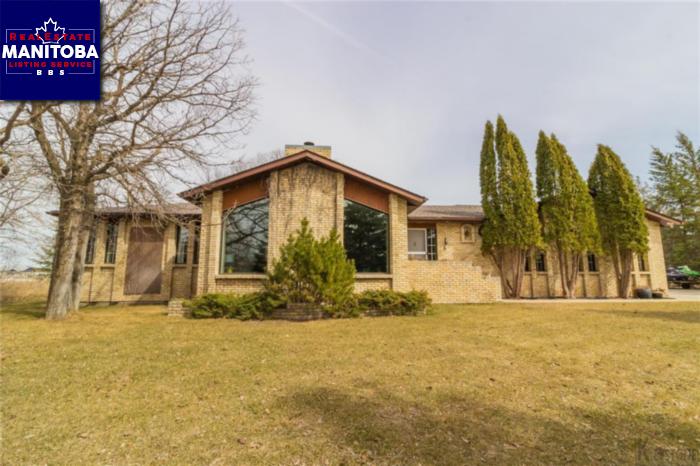 Property 300 4th St E Main image