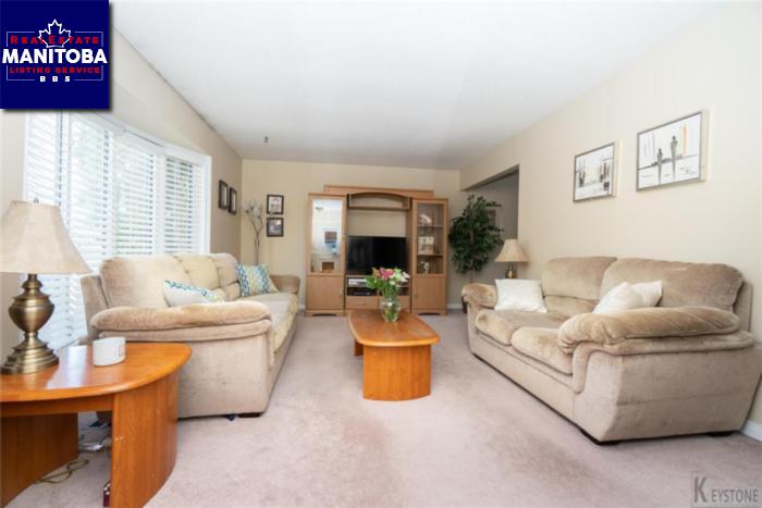 Property 73 Willowmeade Cr img1