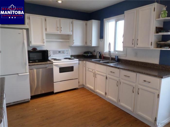 Property 467 Murray Ave img1