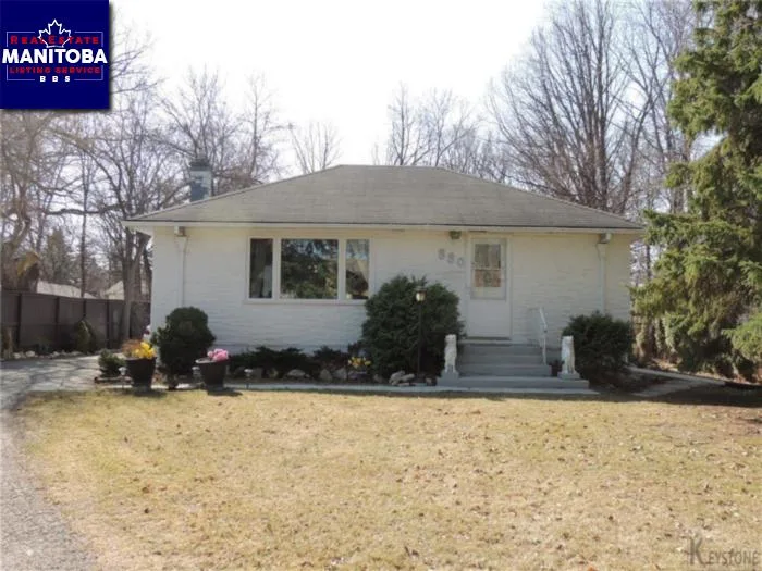 880 Lemay Ave