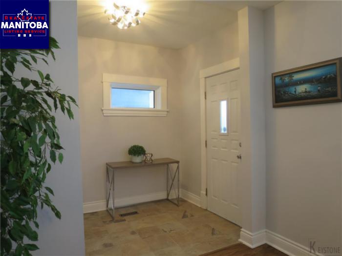 Property 640 Warsaw Ave img1