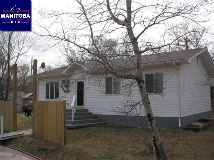 Property 402 Oak Ave img1