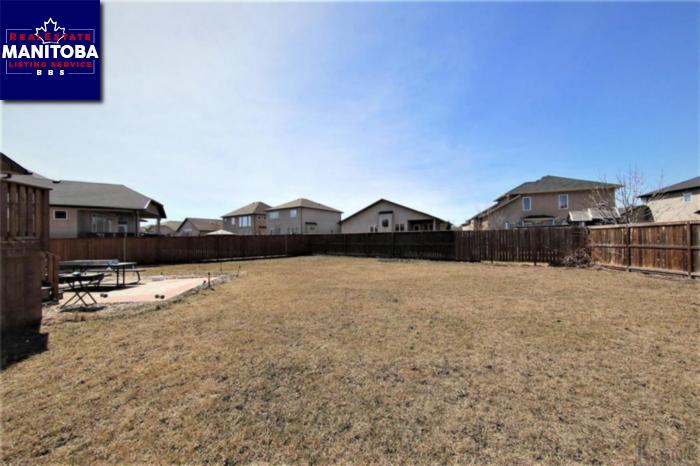 Property 23 Elstree Cr img1