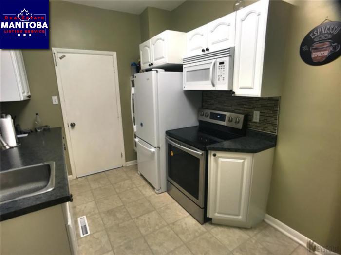 558 Victor St, Winnipeg, Manitoba House Bungalow property for sale