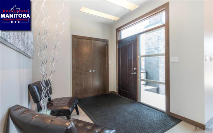 Property 161 Marine Dr img1