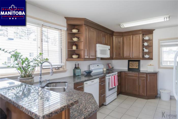 Property 25 Erie Bay img1