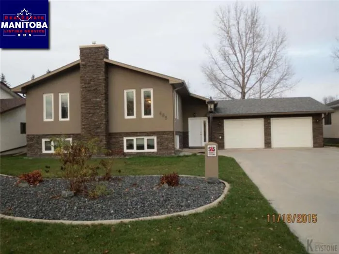 483 Cottonwood Bend Be, Steinbach