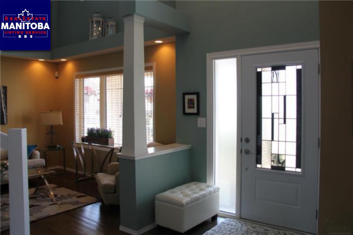 Property 35 Newcombe Cr img1