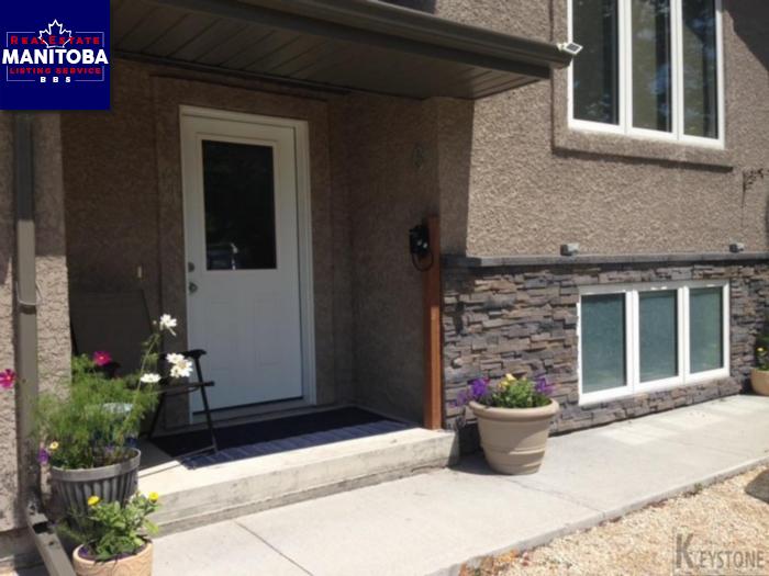 Property 6 314 Main St Main image