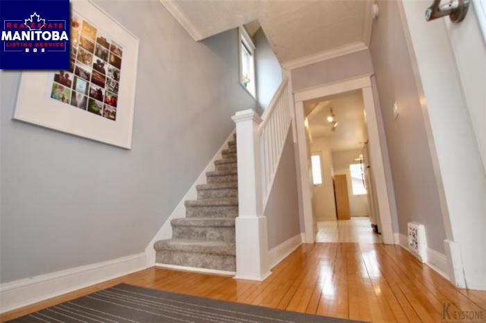 Property 95 Carmen Ave img1