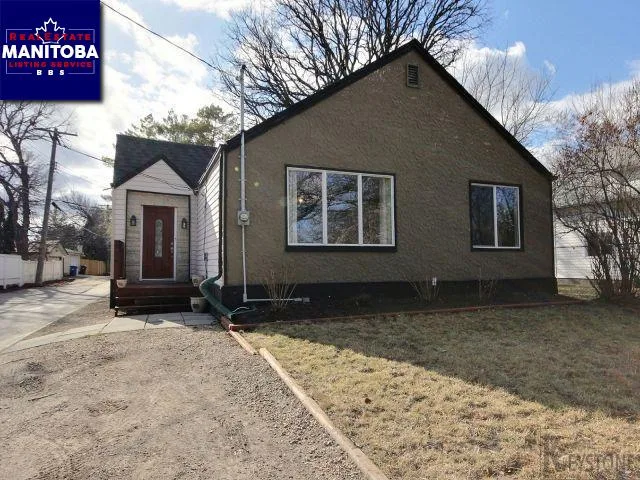354 Harcourt St, Winnipeg