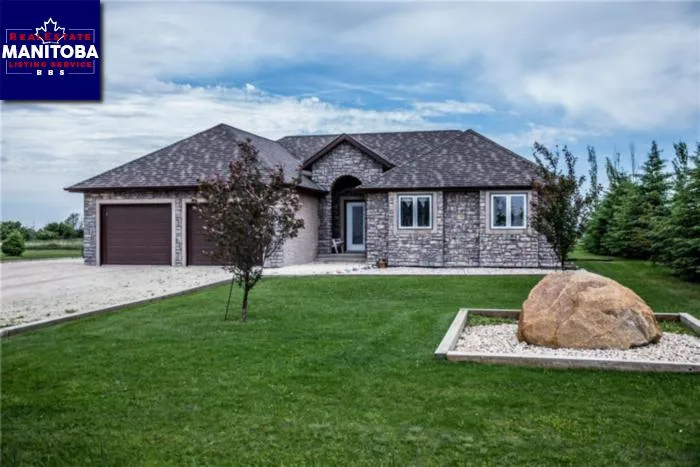 82 Ash Grove Lane, Steinbach