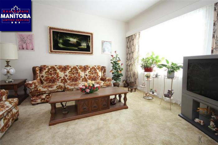 Property 377 College Ave img1