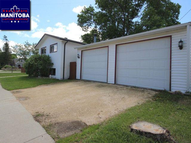 Property 338 Rouge Rd img1