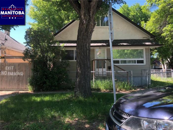 Property 120 Powers St img1