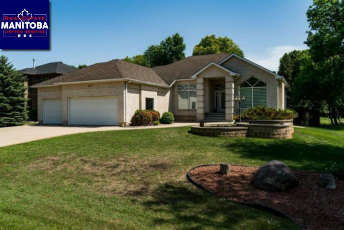 Property 670 Cloutier Dr Main image