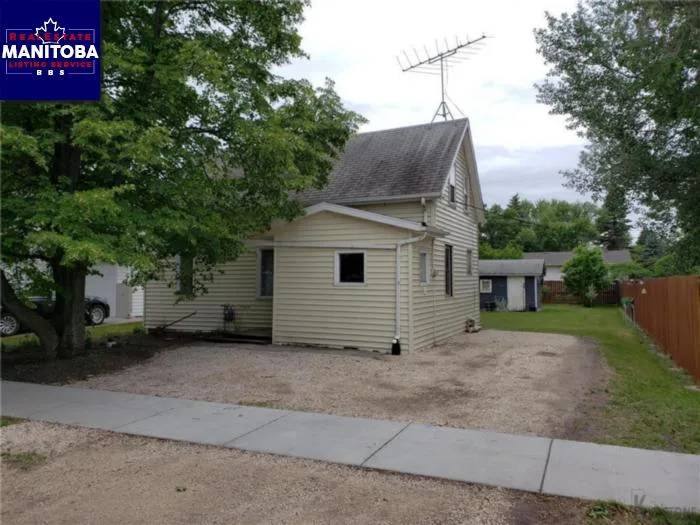 2 Bed House for Sale at 180 6th St S, Winkler, MB - MLS® #1815792