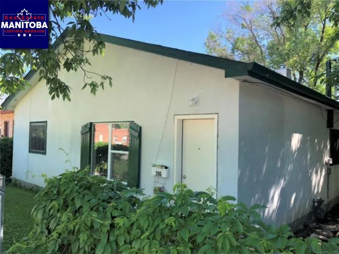 2 Bed House for Sale at 206 Dufferin Ave, Selkirk, MB - MLS® #1815871