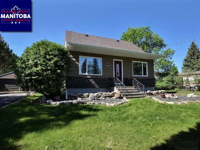 49 Pendennis Dr, West St Paul