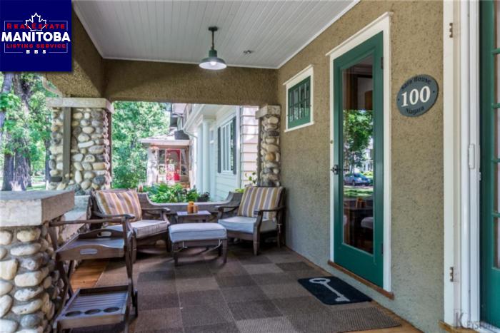 Property 100 Niagara St img1