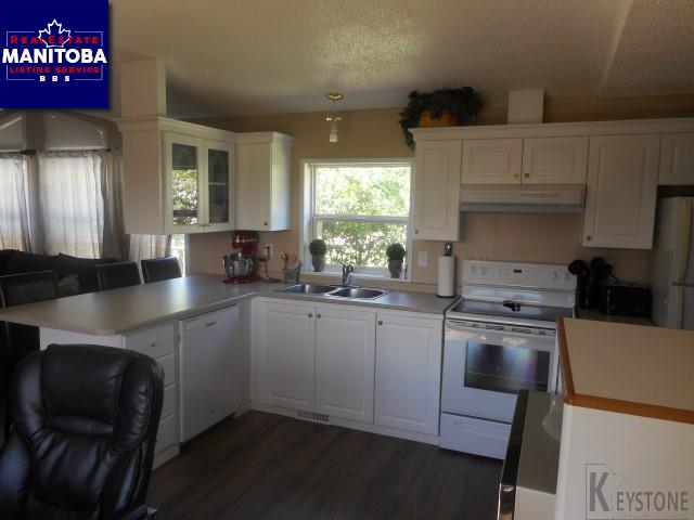 Property 29 Rosebrook Pl img1