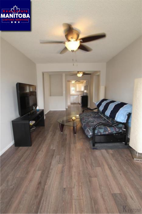 Property 732 Prince Rupert Ave img1