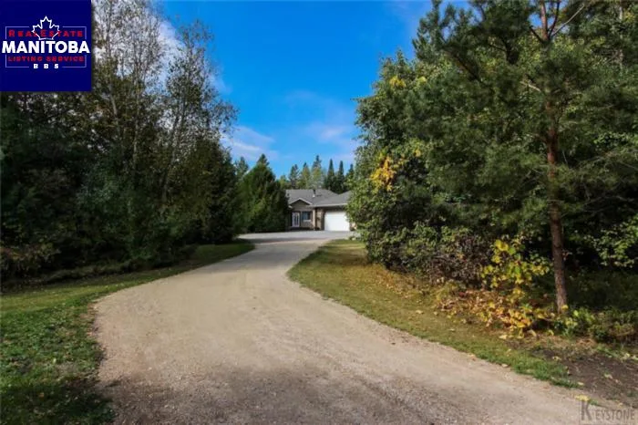 208 Wolf Dr