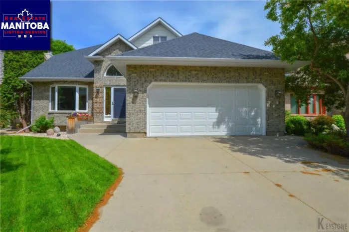 4 Bed House for Sale at 155 Redview Dr, Winnipeg, MB - MLS® #1816307