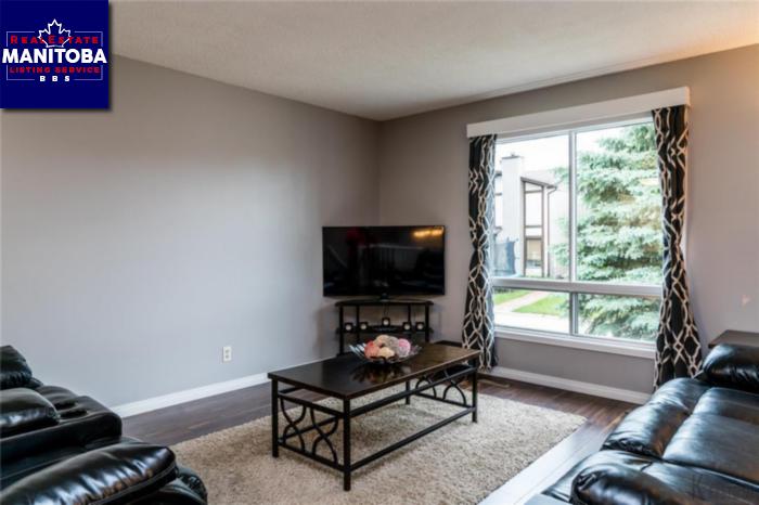 Property 6 Leston Pl img1