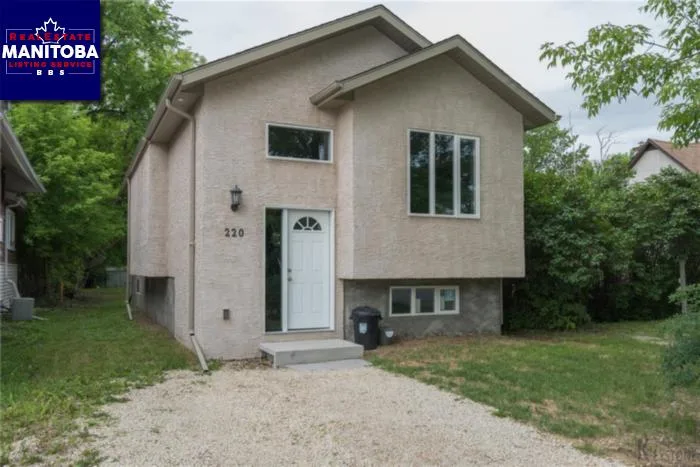 2 Bed House for Sale at 220 Mclean Ave, Selkirk, MB - MLS® #1816523