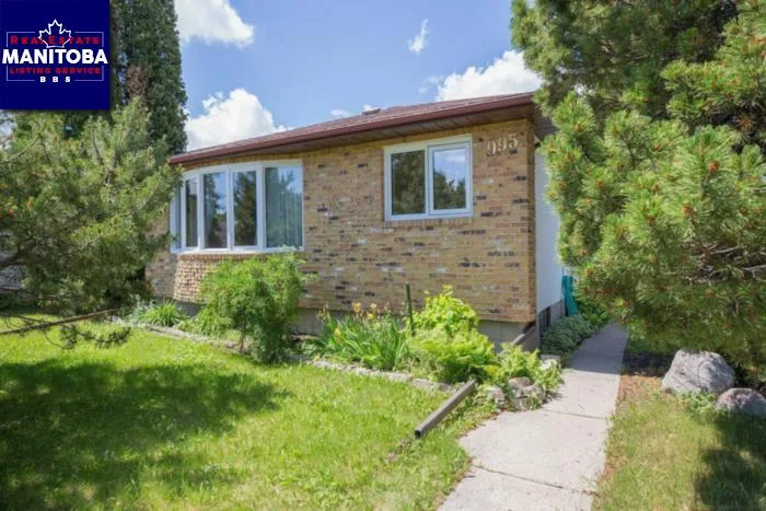 995 Polson Ave, Winnipeg