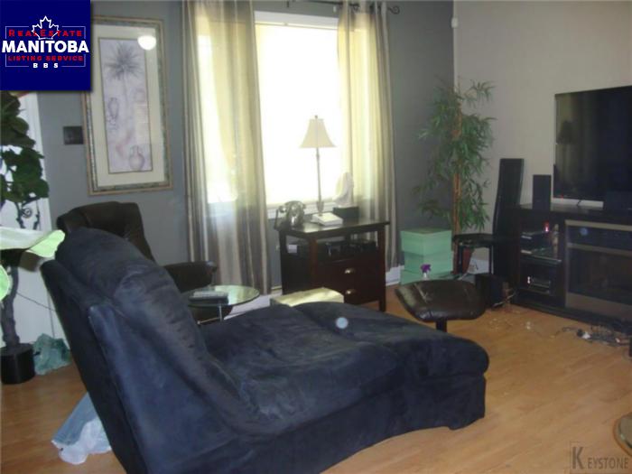 Property 1842 Bannatyne Ave img1