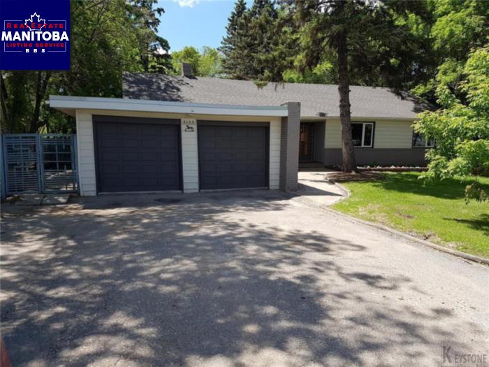 Property 2100 Portage Ave Main image