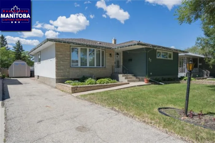 22 Doug Mckay Pl, Winnipeg