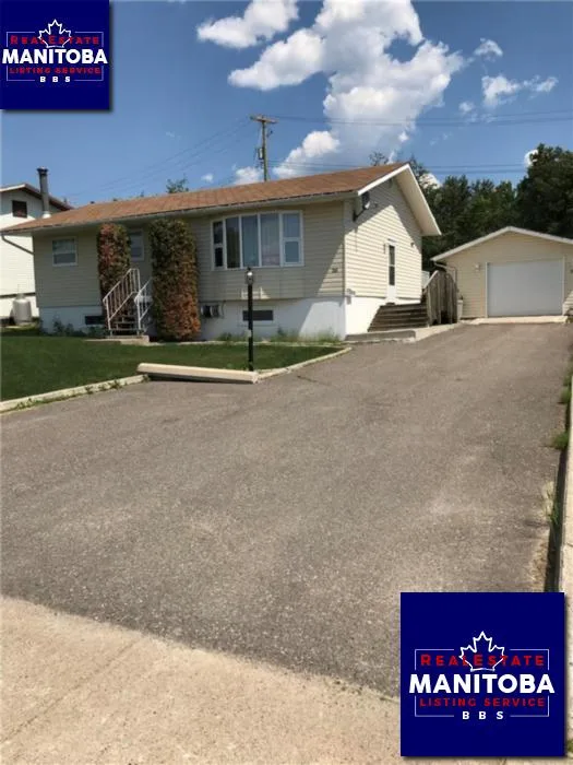 309 Prince Charles Pl, Flin Flon