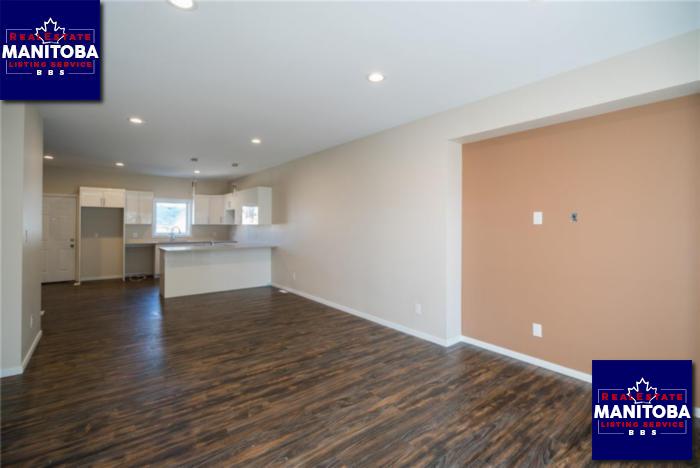 Property 1937 Notre Dame Ave img1