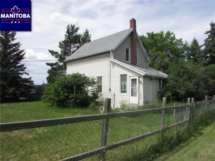 106 4th St Se, Hamiota