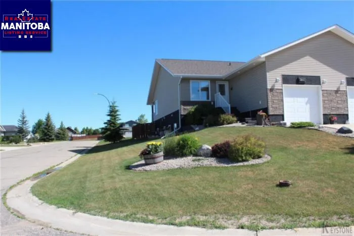 3 Bed Duplex for Sale at 2 8 Deer Ridge Rd, Neepawa, MB - MLS® #1817620
