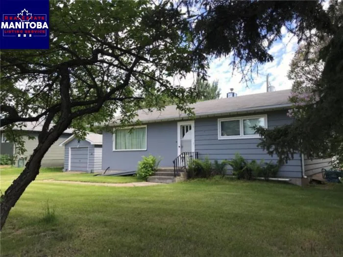 24 5th St, Gladstone