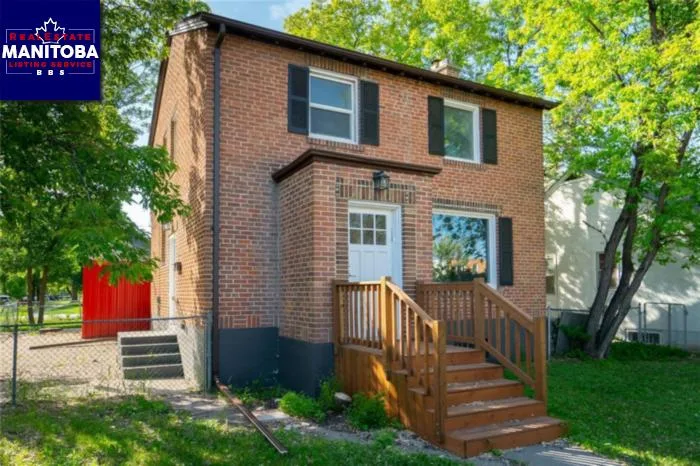 3 Bed House for Sale at 770 Henderson Hwy, Winnipeg, MB - MLS® #1818293