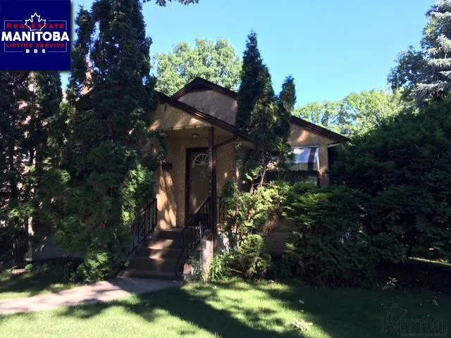 221 Clare Ave