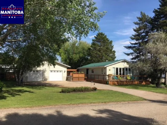 2 Bed House for Sale at 76 Bay Ave, Killarney, MB - MLS® #1818494
