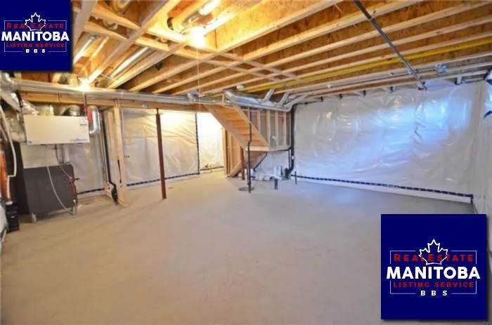 3 Bed House for Sale at 335 Bonaventure Dr, Winnipeg, MB - MLS® #1818833