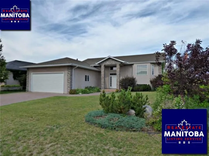 2 Castlerock Cove, Steinbach